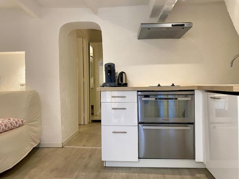Appartement Vieux-nice 2 Pieces Proche
